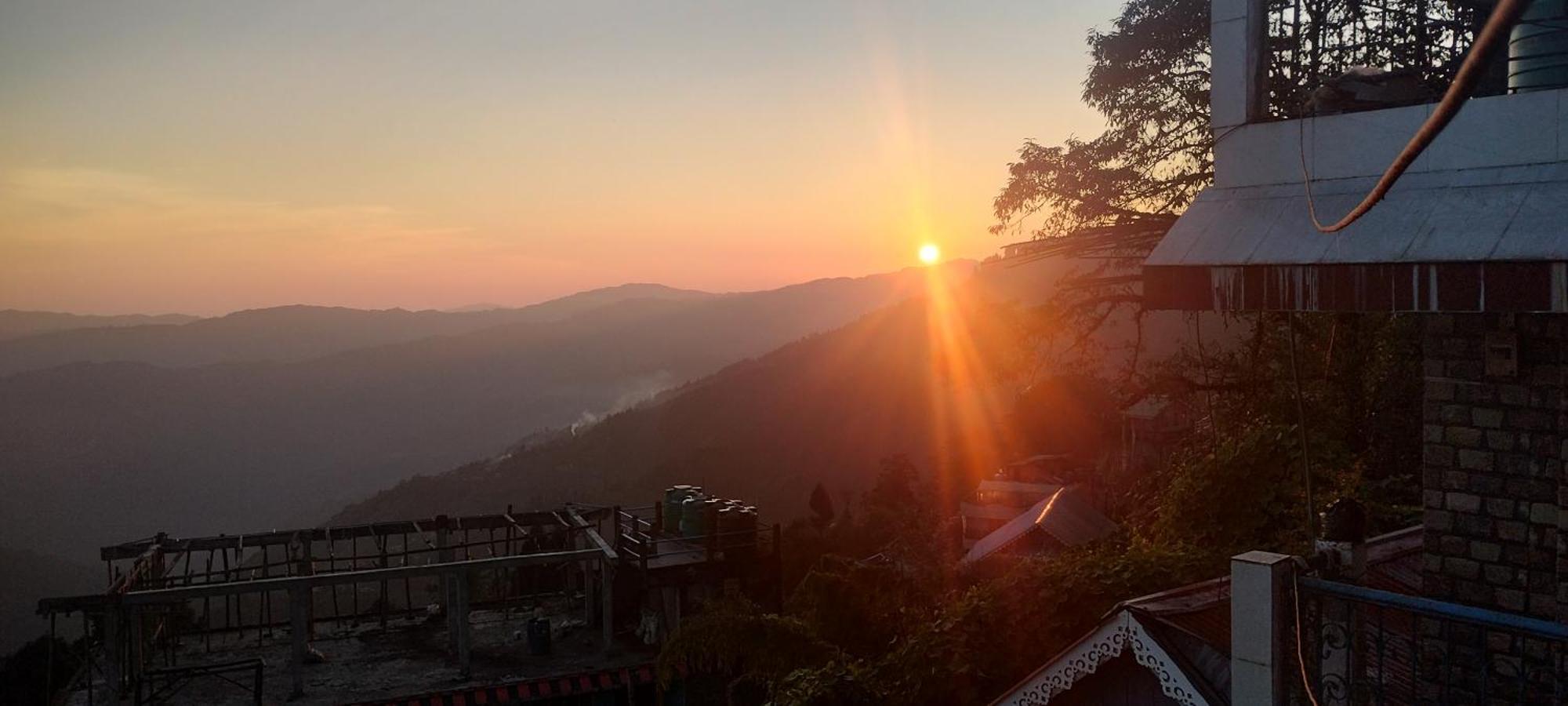 Tranquil Retreat Homestay Ghum Luaran gambar
