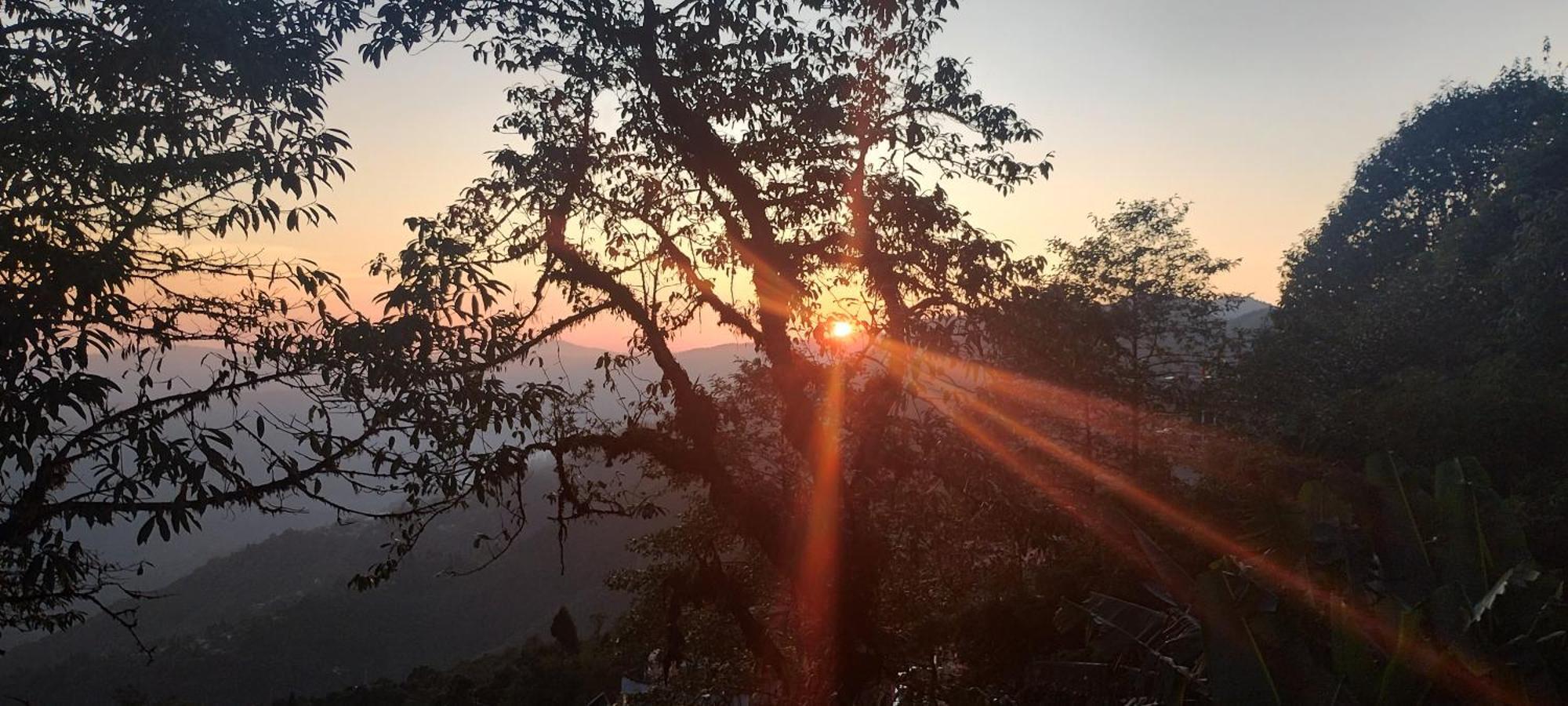 Tranquil Retreat Homestay Ghum Luaran gambar